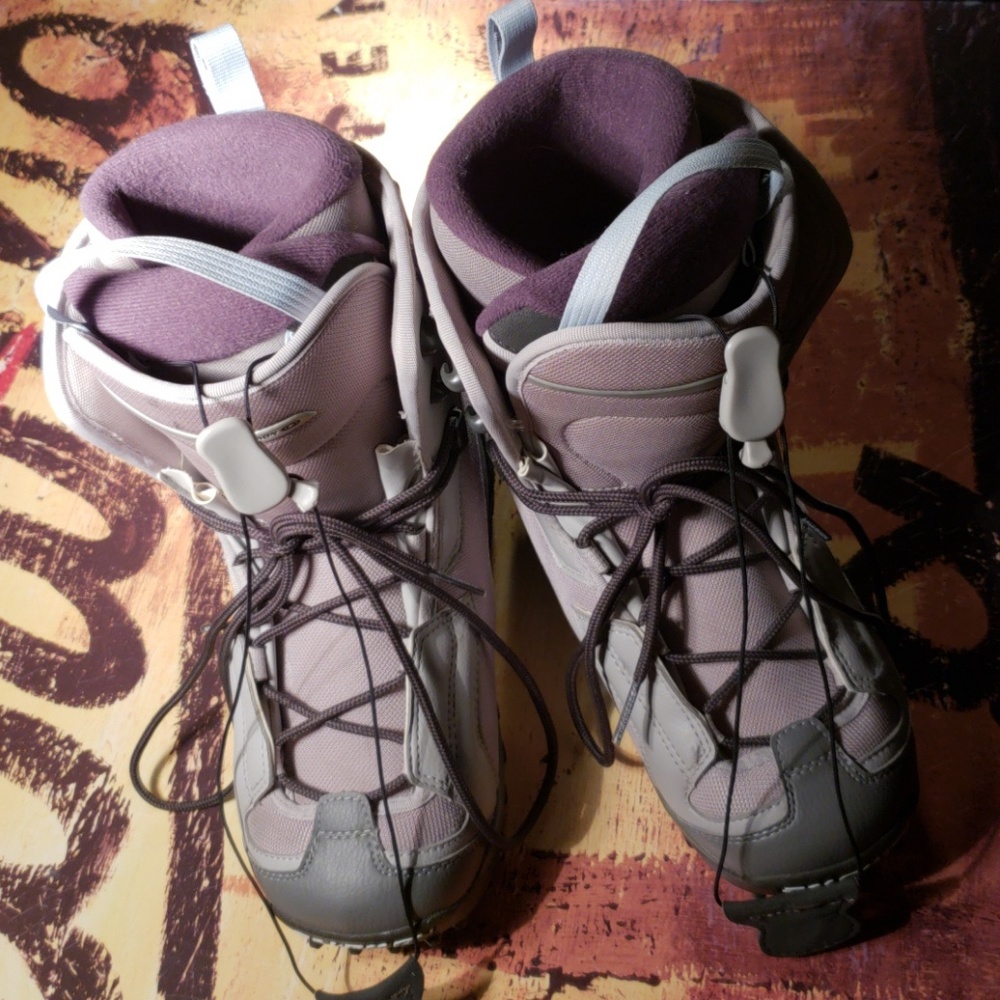 Solomon snowboard boots 7